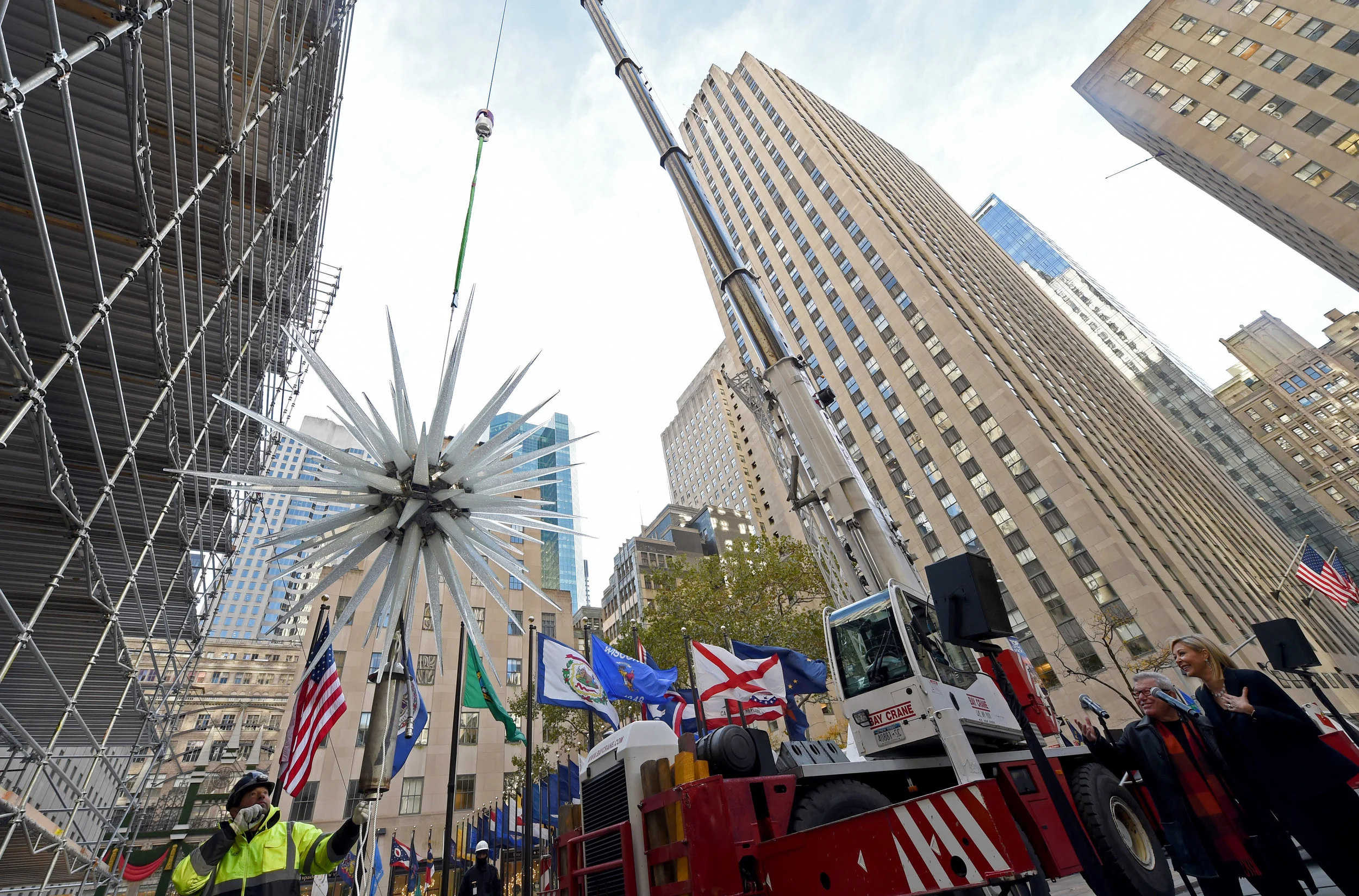 Libeskind-Rockefeller-Center-Christmas-Tree-Star-2.jpg