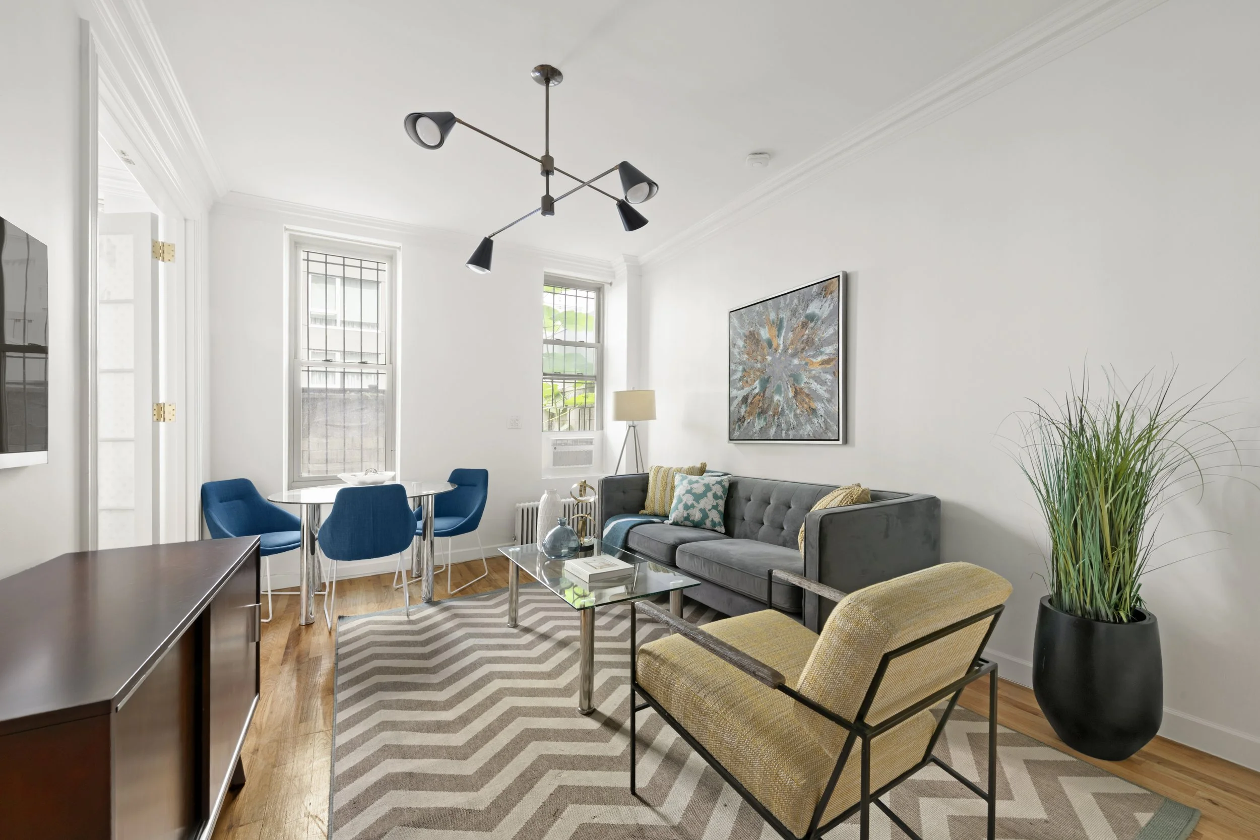 323 West 43_02.jpg