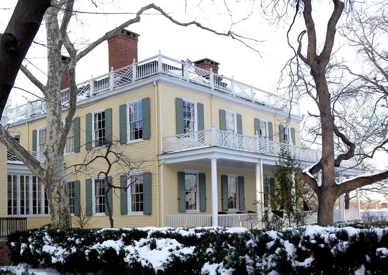 10 ‘Secrets’ of Gracie Mansion