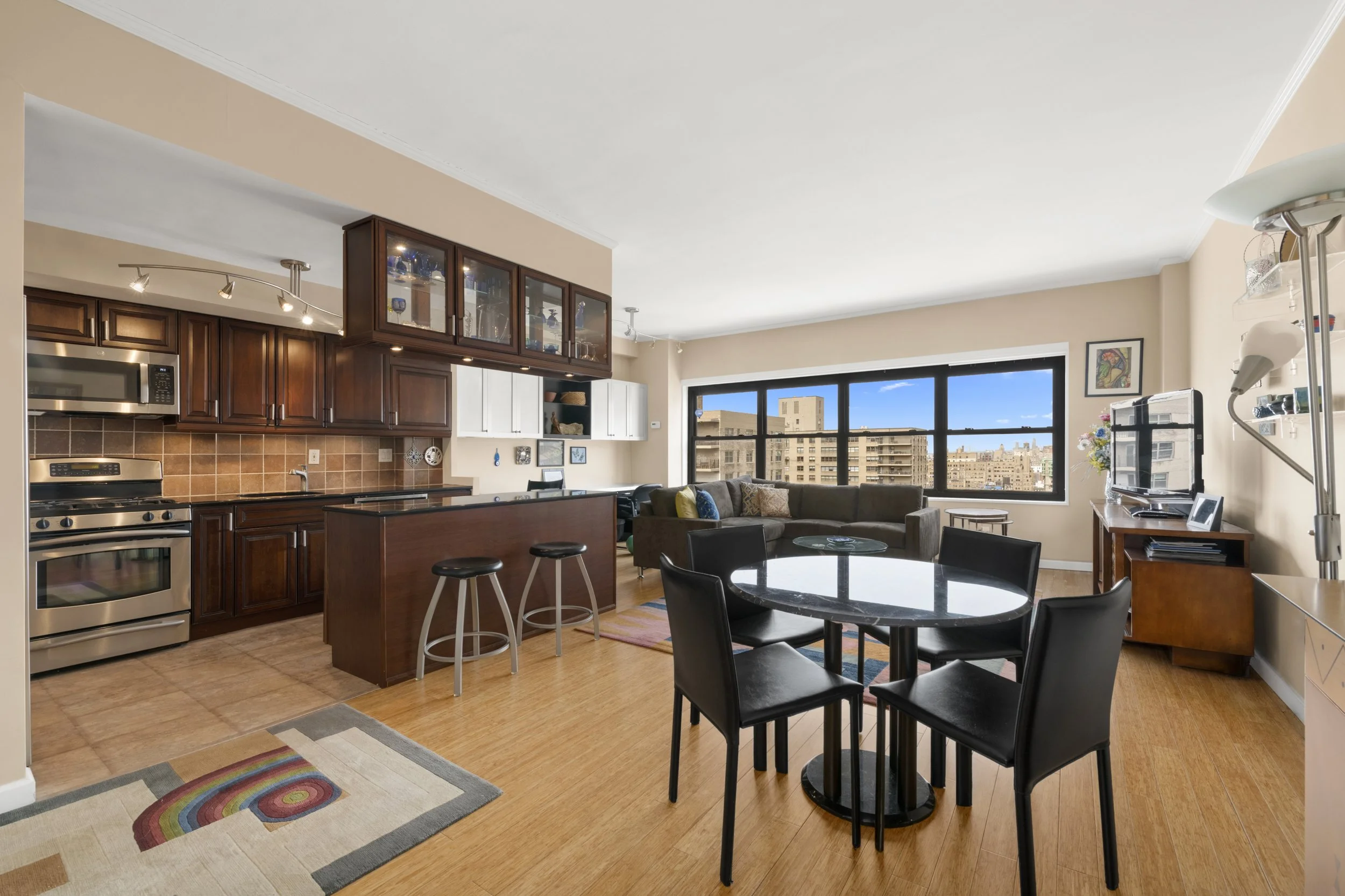 140 West End Avenue, Unit 30M