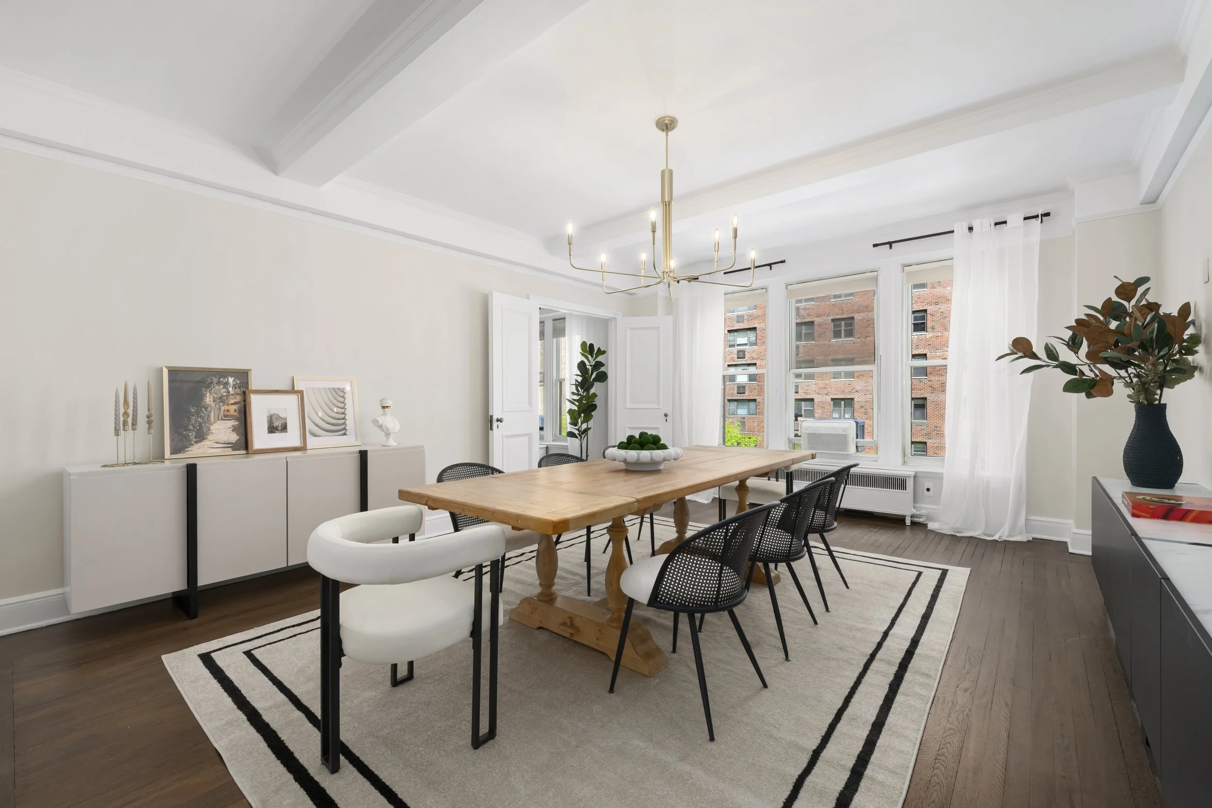 320 East 72_01.jpg