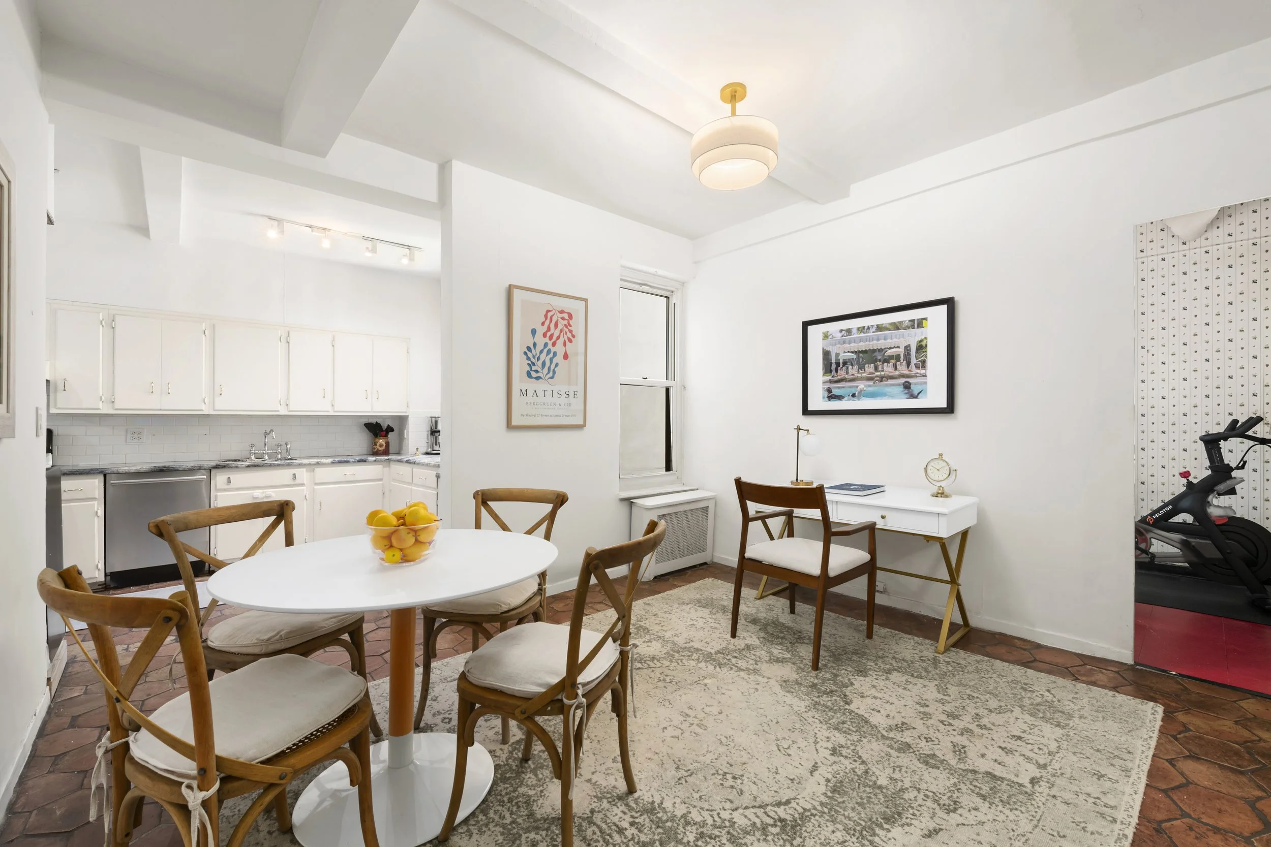 320 East 72_04.jpg