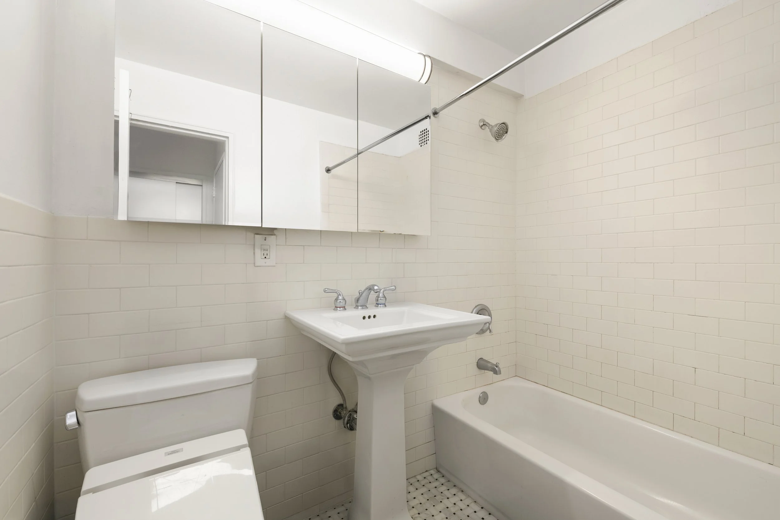 235 East 87_07.jpg