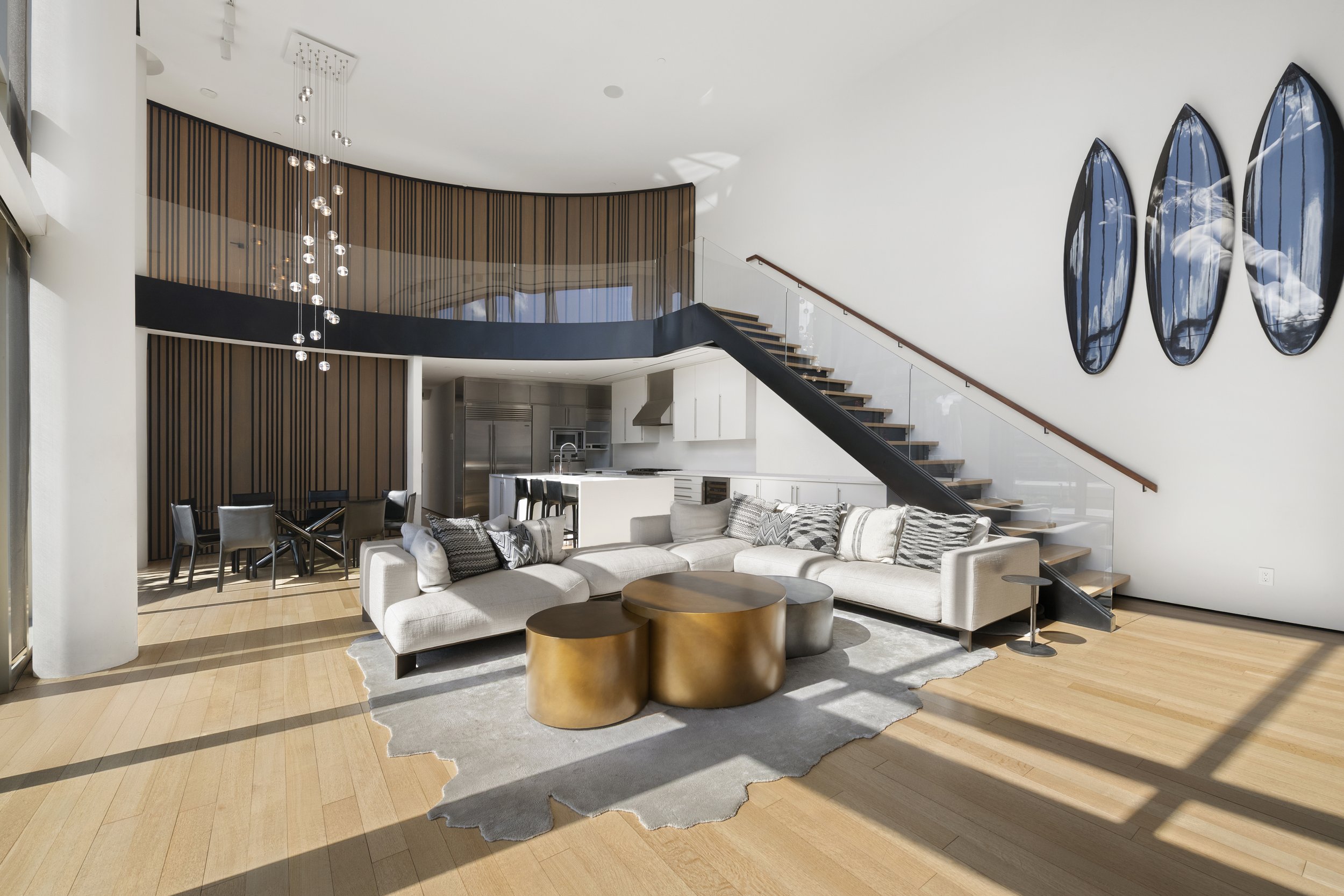 310 Houston_11.jpg
