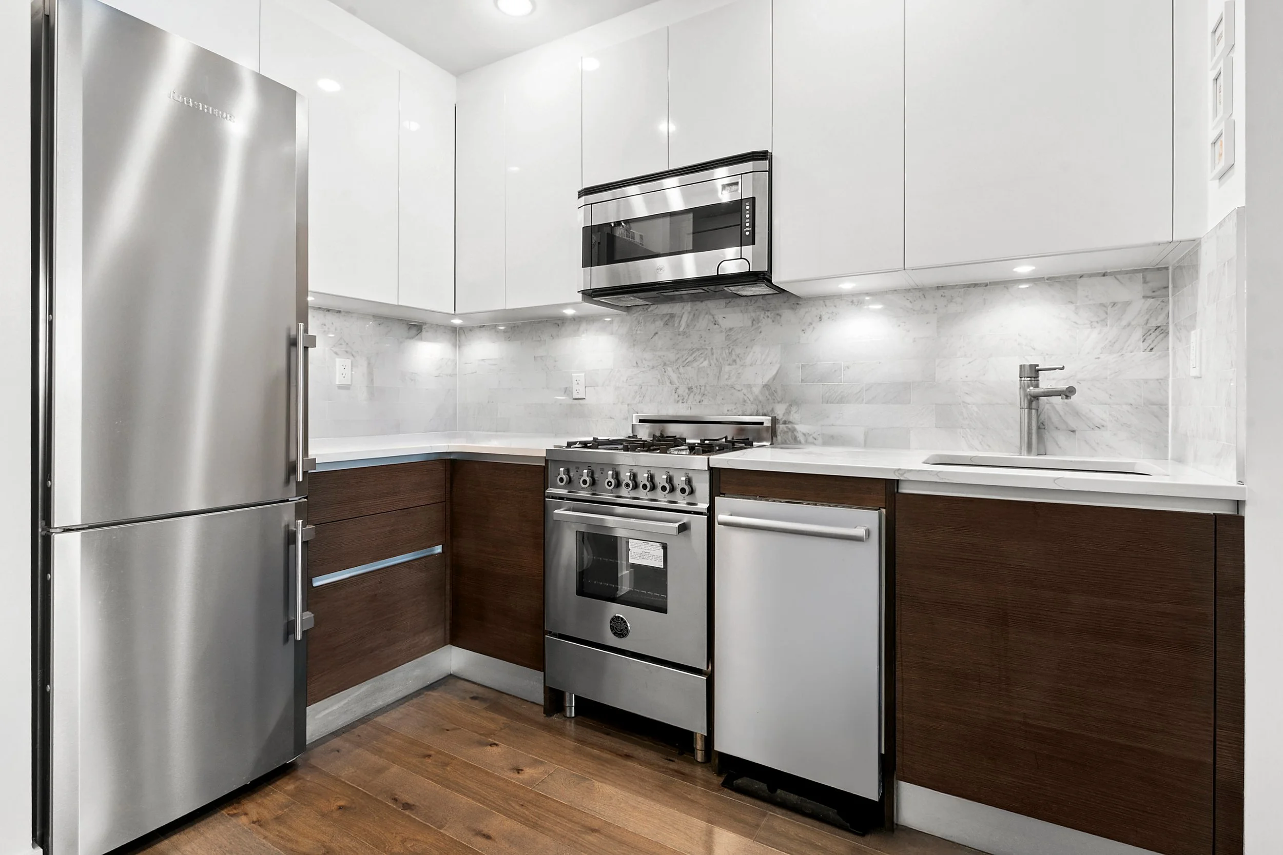 11_35_45th_Ave_#2H_Kitchen_Empty.jpg
