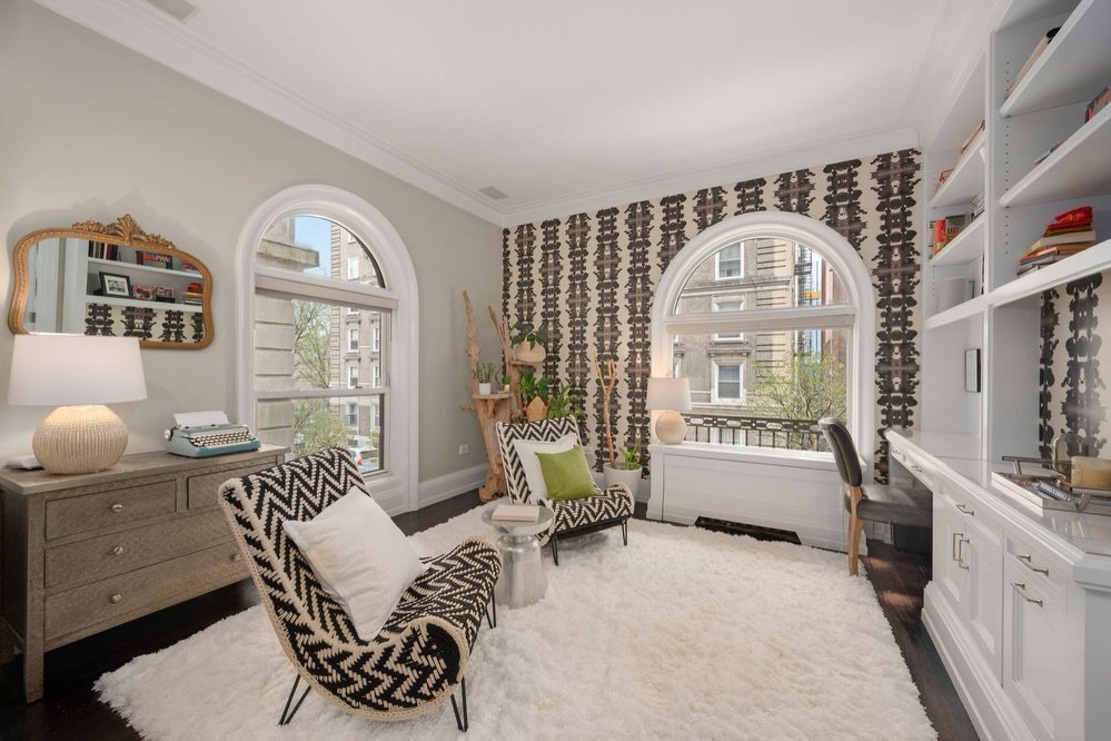 Built in 1906, this Italian Renaissance Revival building has watched the city change for over a century. Now it&rsquo;s your turn to make memories within these walls!

📍380 Riverside Drive, Unit 2LM, Morningside Heights
💵 $2,495,000
4 Beds | 3 Bath