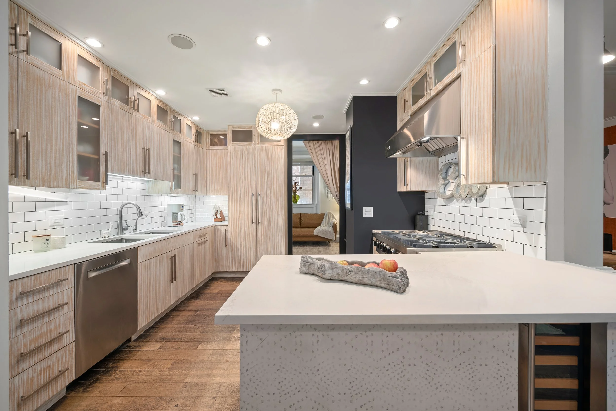380 Riverside Drive-4.jpg