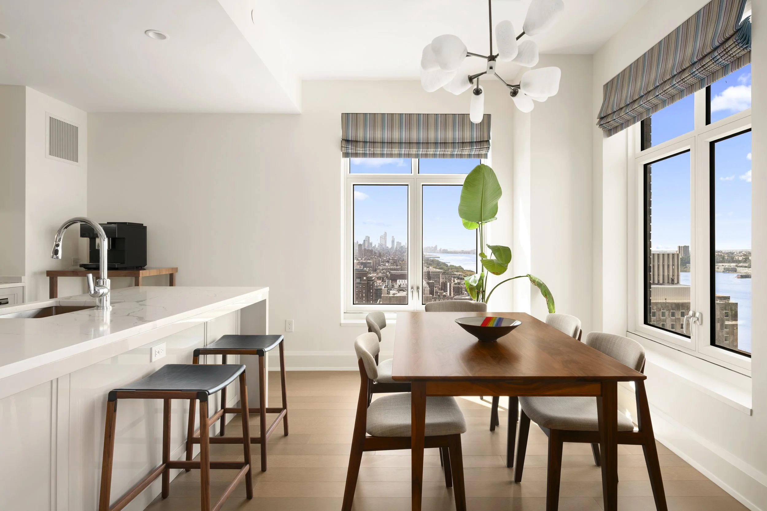 100 Claremont_01.jpg