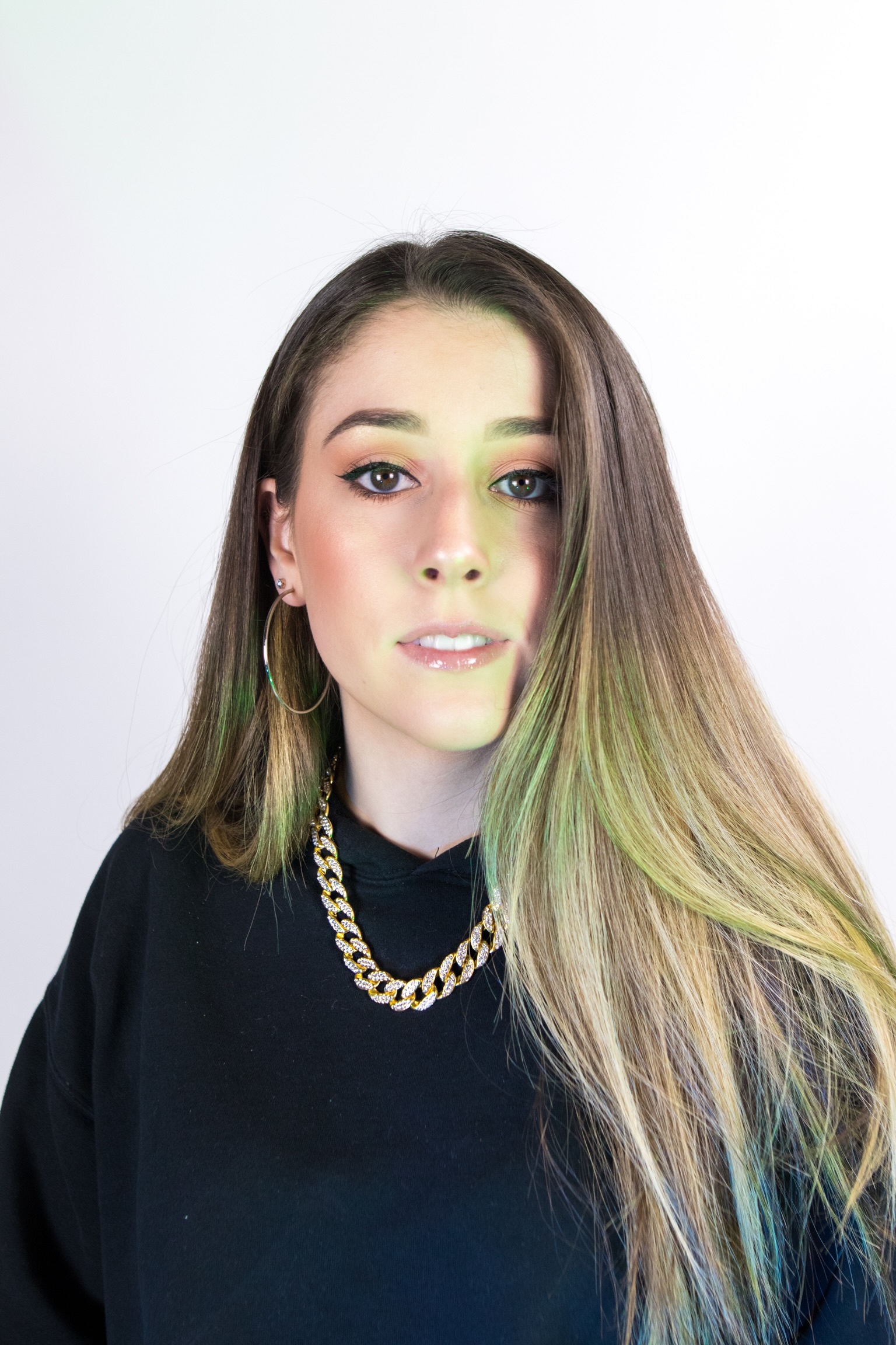 Facetune_15-05-2019-20-58-46.JPG
