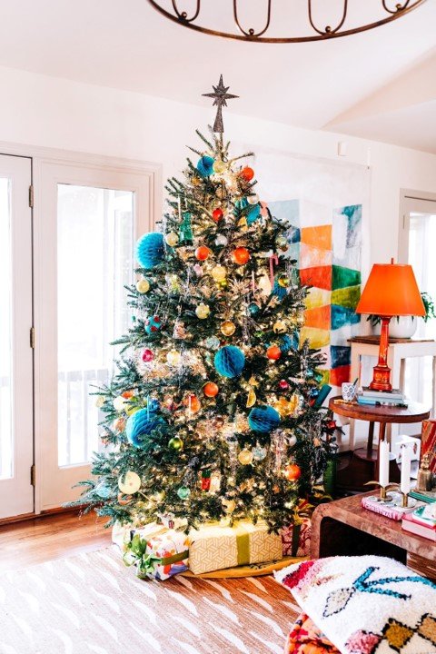 How to Have a New Traditional, Blue Christmas for 2021! — Michael