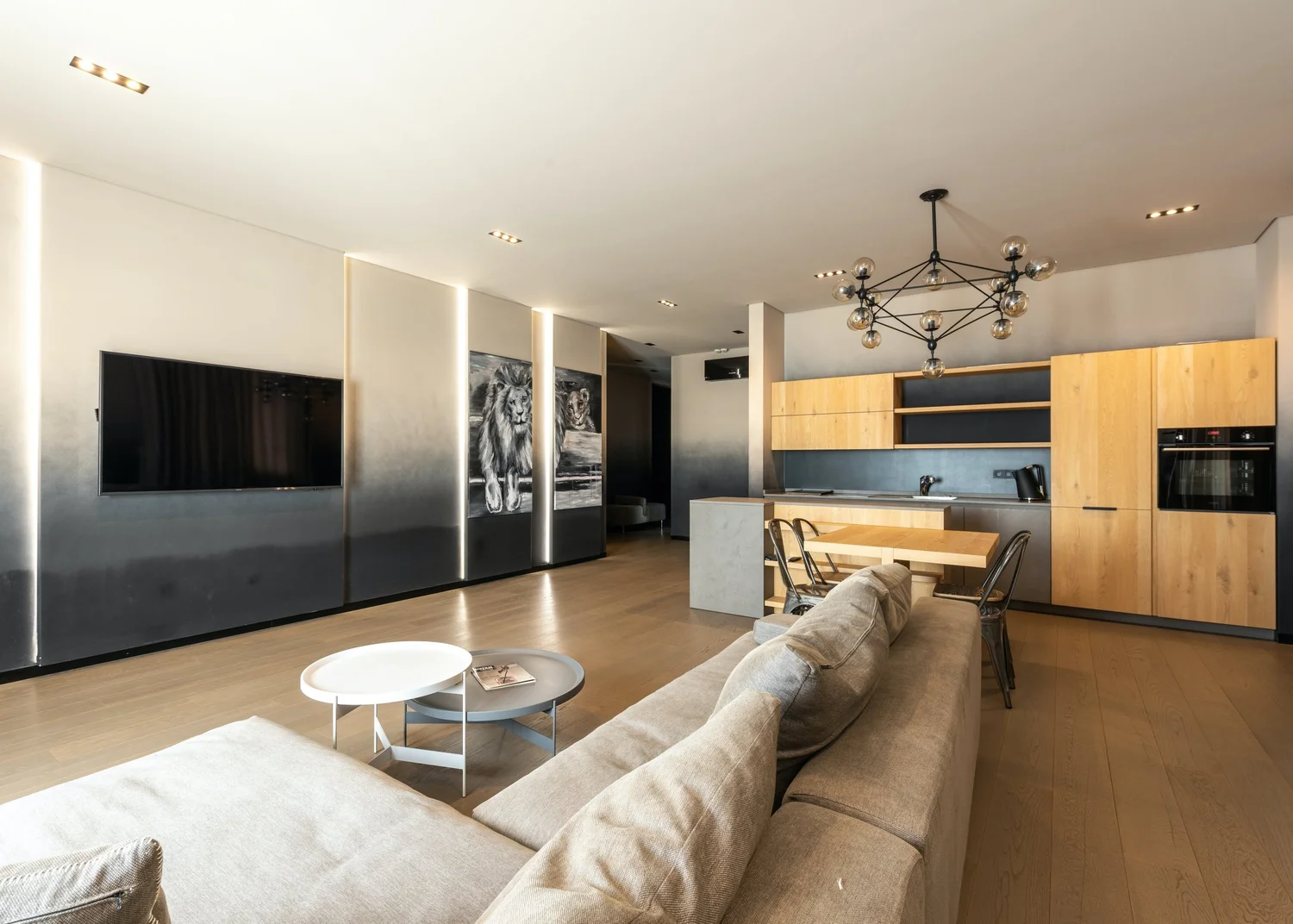 How to Infuse Your Personality into Interior Design — Michael Helwig ...