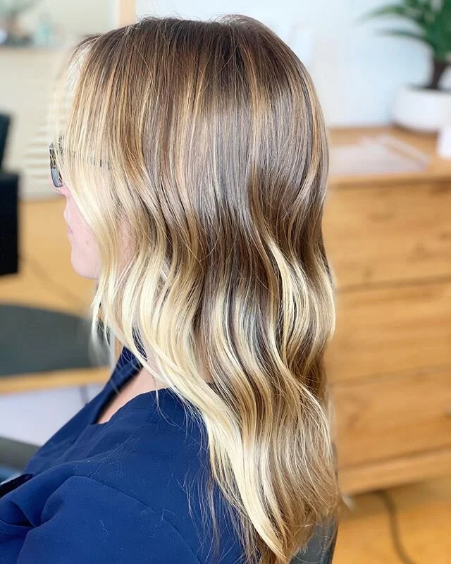 Bright and blended ✨ hair by @summervenable_hair 
Haven Blue Salon
|805|460-9557|
6025 Palma Ave 
Atascadero CA 93422

#havenbluesalon #atascaderosalon #805 #805hairstylist #slolife #slocountyhair #dowtownatascaderosalon #centralcoasthair #kemoncultu