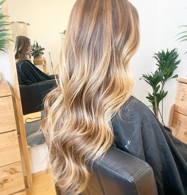 We rollin em&rsquo; out... balayage after balayage ✨ hair by @sabelbrooke on @misscandy_xo ... your sweet stories and heart inspire me, your are strong, bold and honest. So fun to get to have you back in the salon 💛 
Haven Blue Salon
|805|460-9557|
