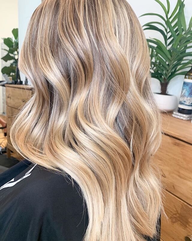 Bright and Beautiful ✨ @tenille10ille hair by @sabelbrooke 
Haven Blue Salon
|805|460-9557|
6025 Palma Ave 
Atascadero CA 93422

#havenbluesalon #atascaderosalon #805 #805hairstylist #slolife #slocountyhair #dowtownatascaderosalon #centralcoasthair #