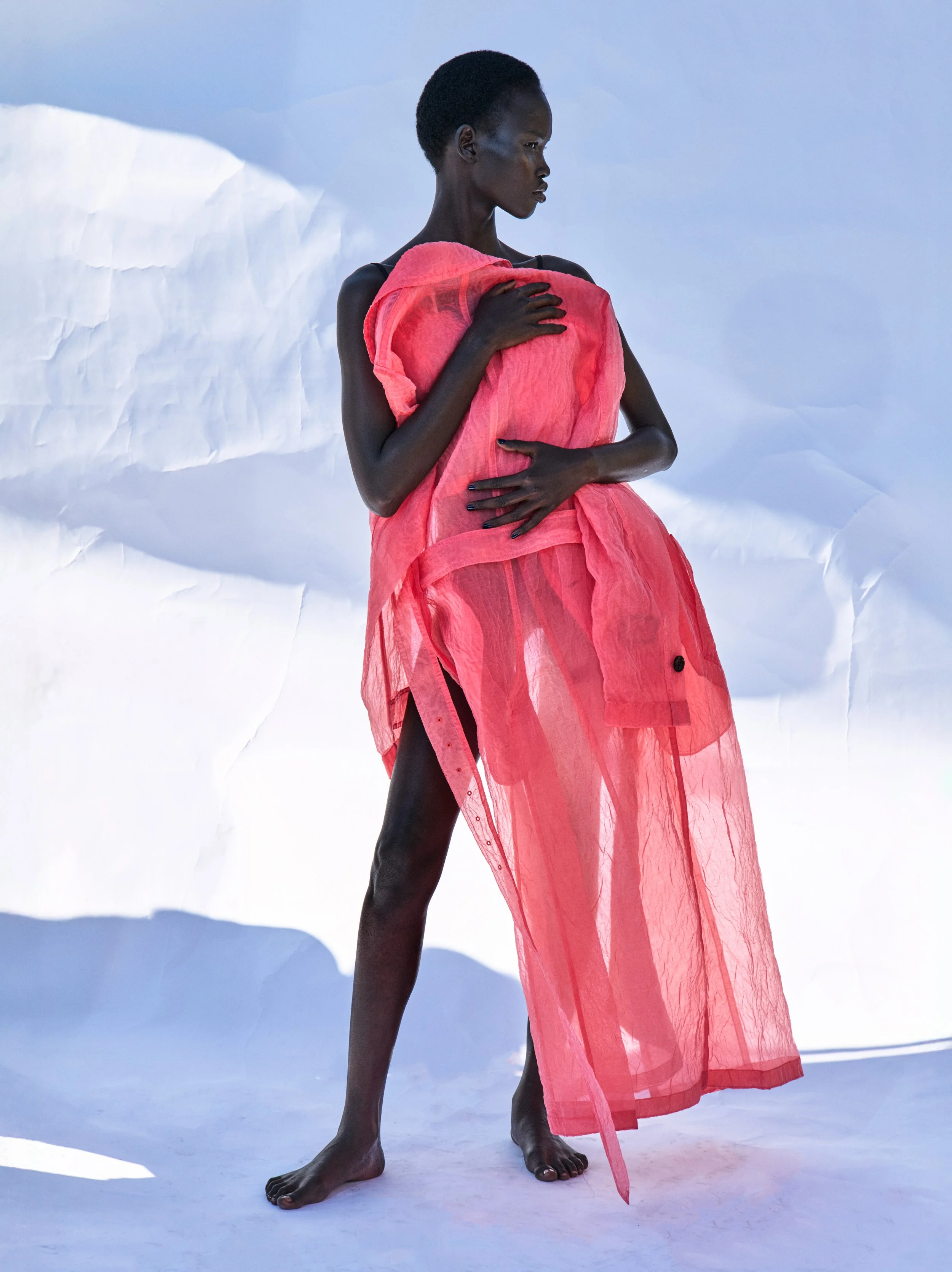 5. 250509_MARIANO_VIVANCO_TWIN_MAG_S13_050_F1 copy.jpeg