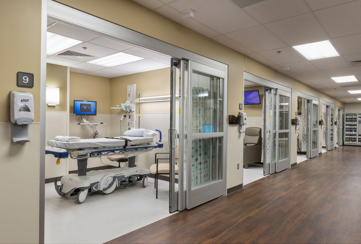 SVHC ASC Surgical Rooms.jpg