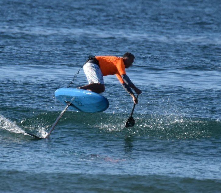 Somehow this happened 🙌 Swipe right ➡️
Secured &ldquo;1 st place&rdquo;  in the grand masters division foiling the DC Harpoon. Thanks again to @merimbulasailboardclub for a great comp and cracking event. Absolutely the best Surf Sup &amp; Foiling Ev