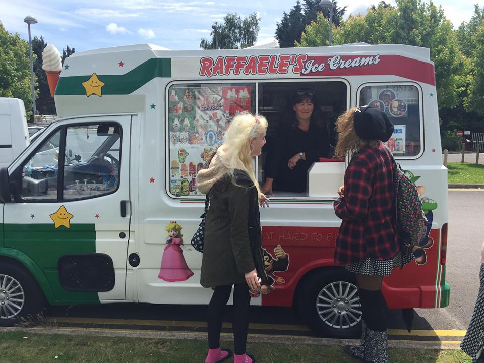 Belinda's Student's enjoyed their ice creams at Swindon College