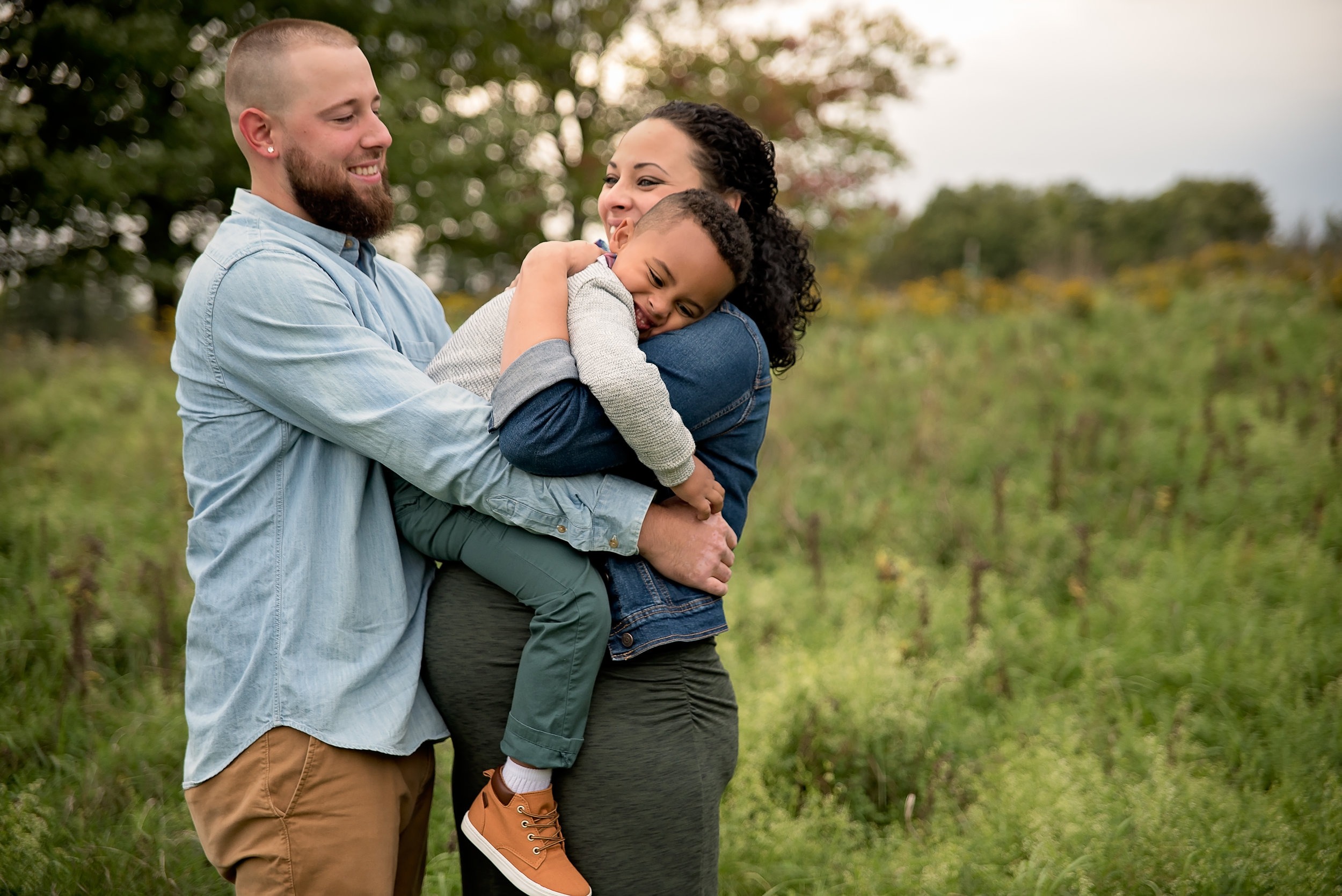 Buffalo & WNY Maternity Photographer