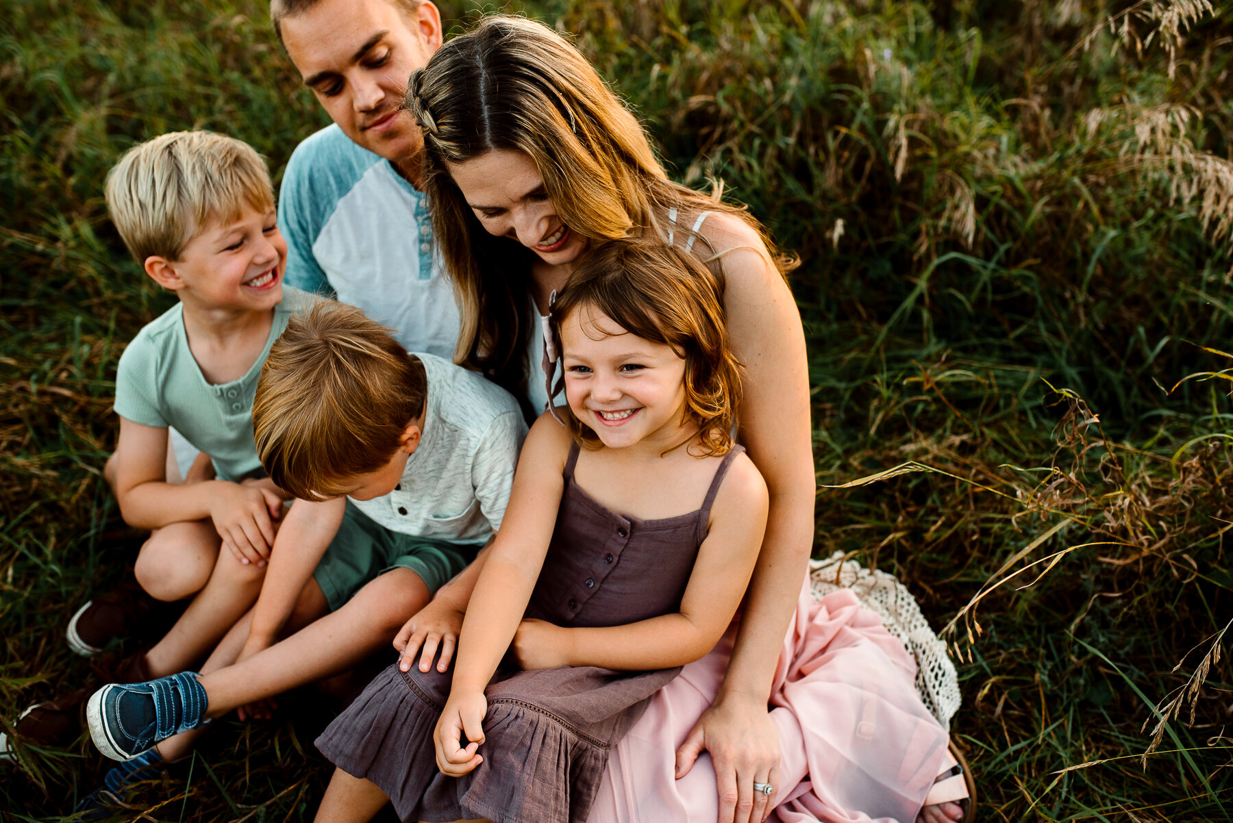 Buffalo Family maternity cake smash newborn Photographer-7.jpg