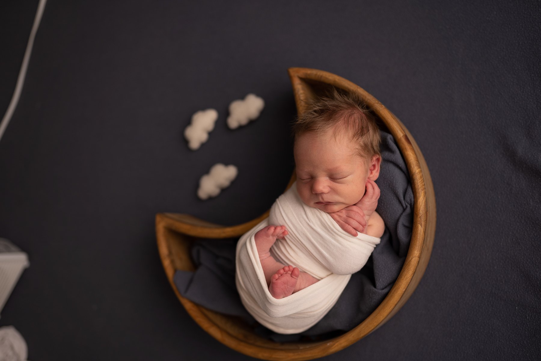 Buffalo Family maternity cake smash newborn Photographer-4 2.jpg
