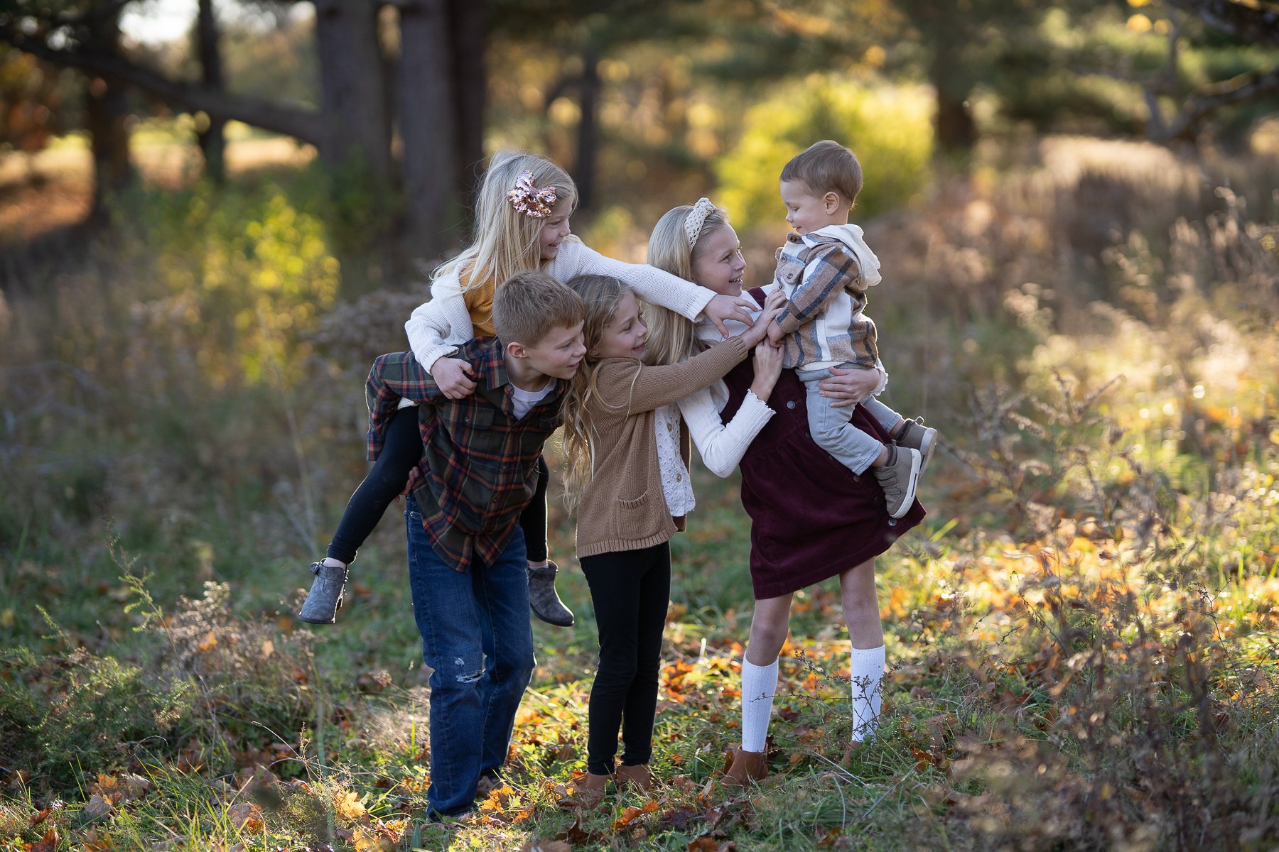 Buffalo Family maternity cake smash newborn Photographer-4 5.jpg