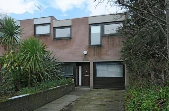 4 bedroom houses, Jacksons Lane, Highgate