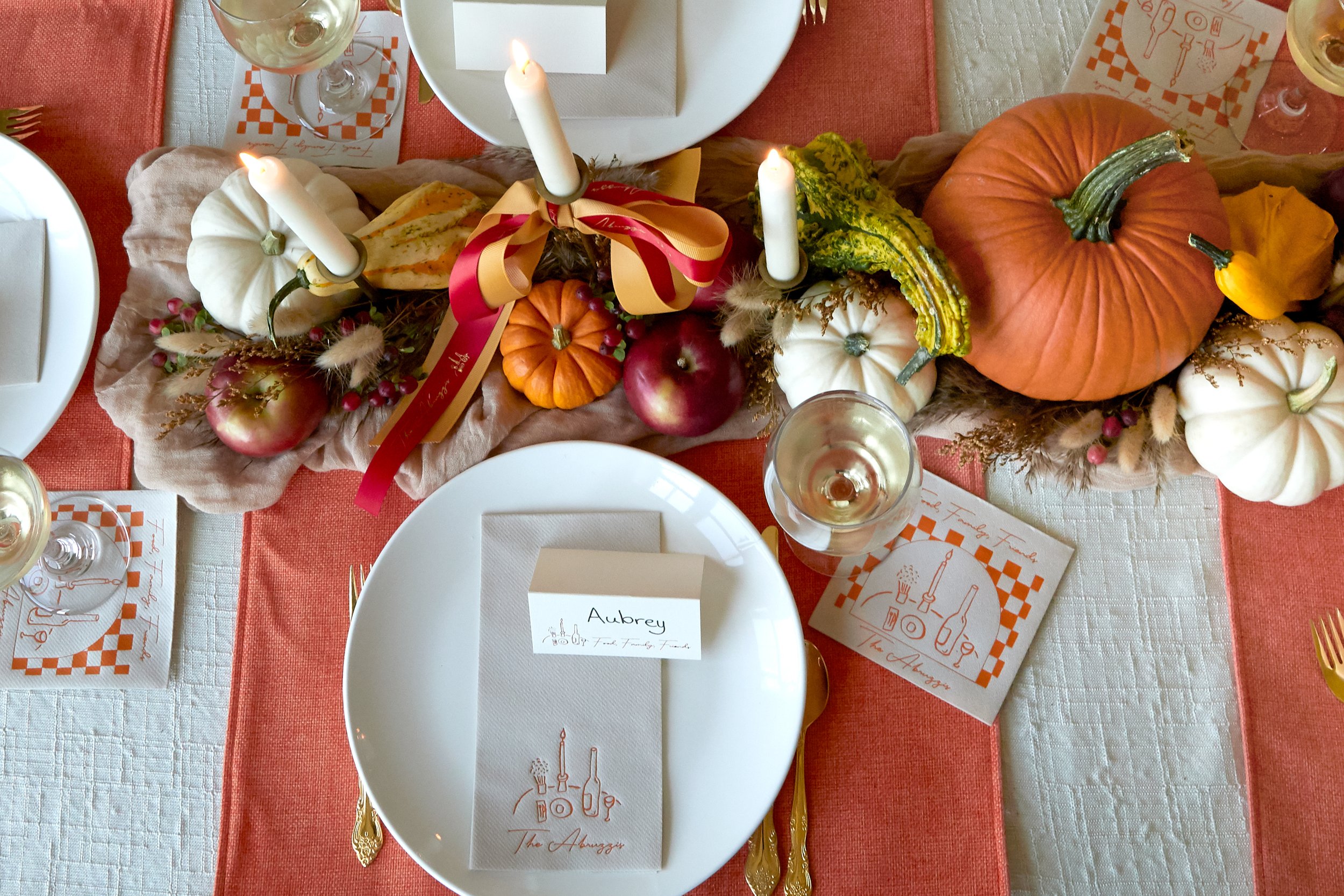 Thanksgiving table setting
