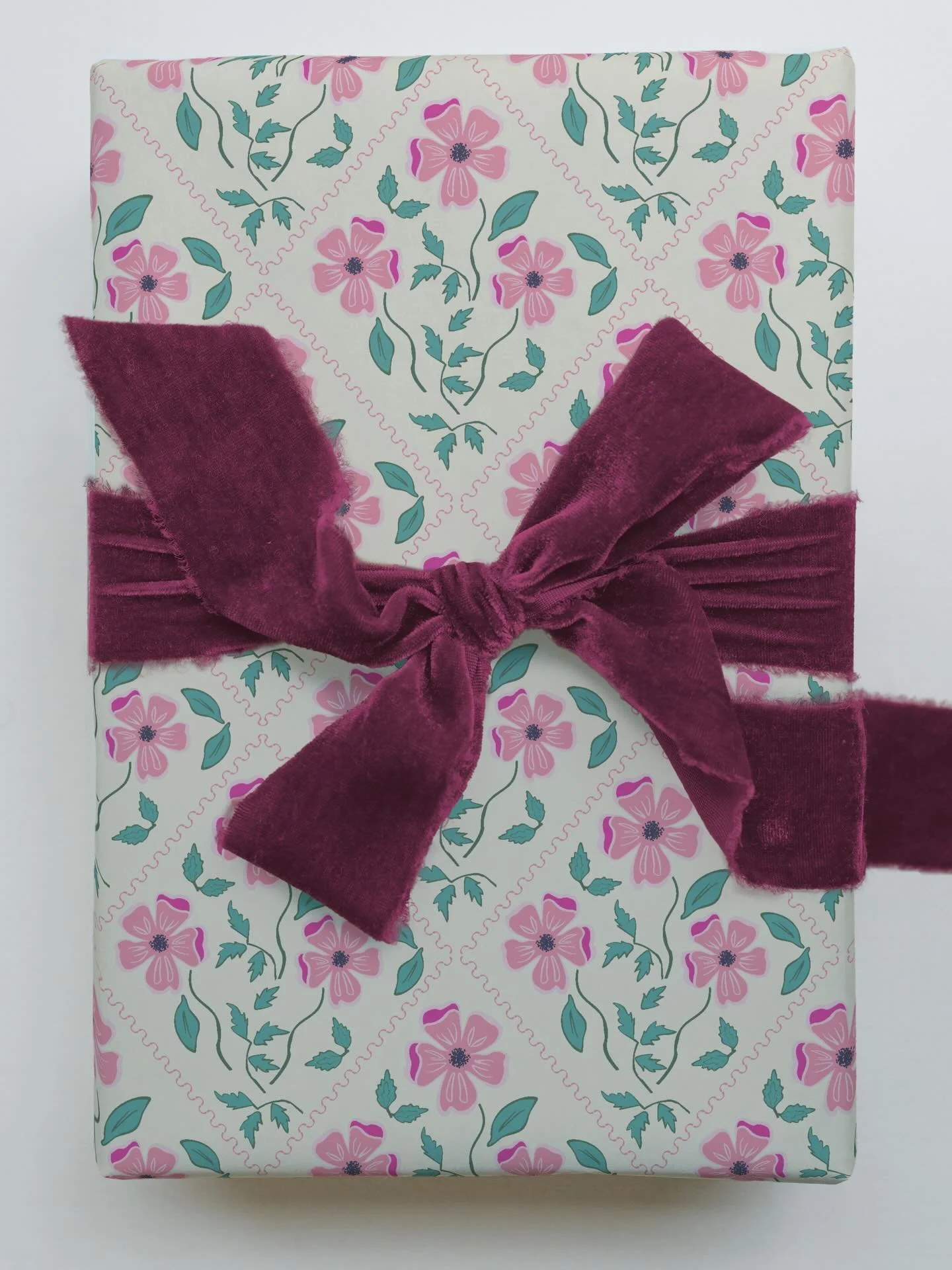 I have been negligent in my posting lately, but I have been quite busy behind the scenes.  I have been creating and reworking a few collections.  I am quite enamored with this particular (yet unnamed ) set of designs.  I could decorate my whole life 