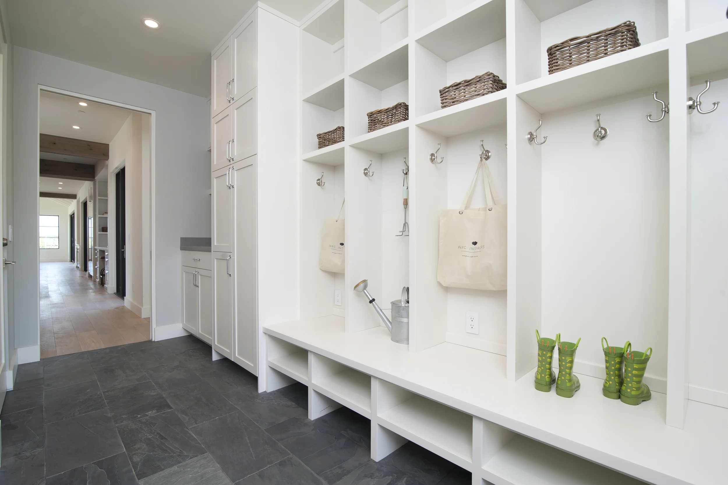 014_Laundry Room.jpg