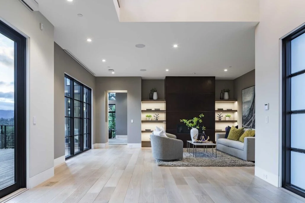 6.LivingRm_01_AH-1030x686.jpg