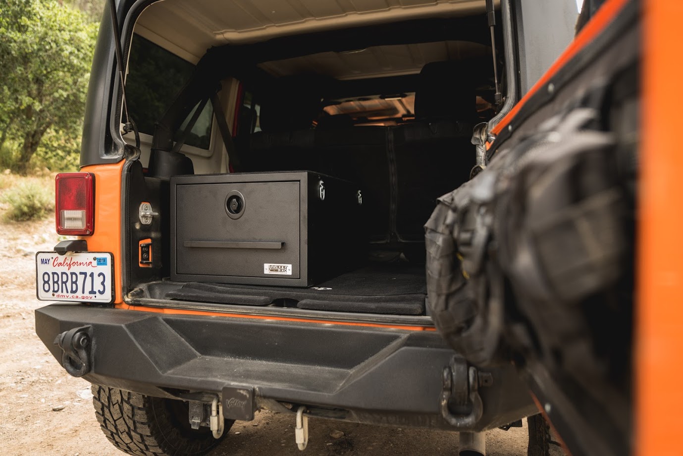 Jeep Box open.jpg