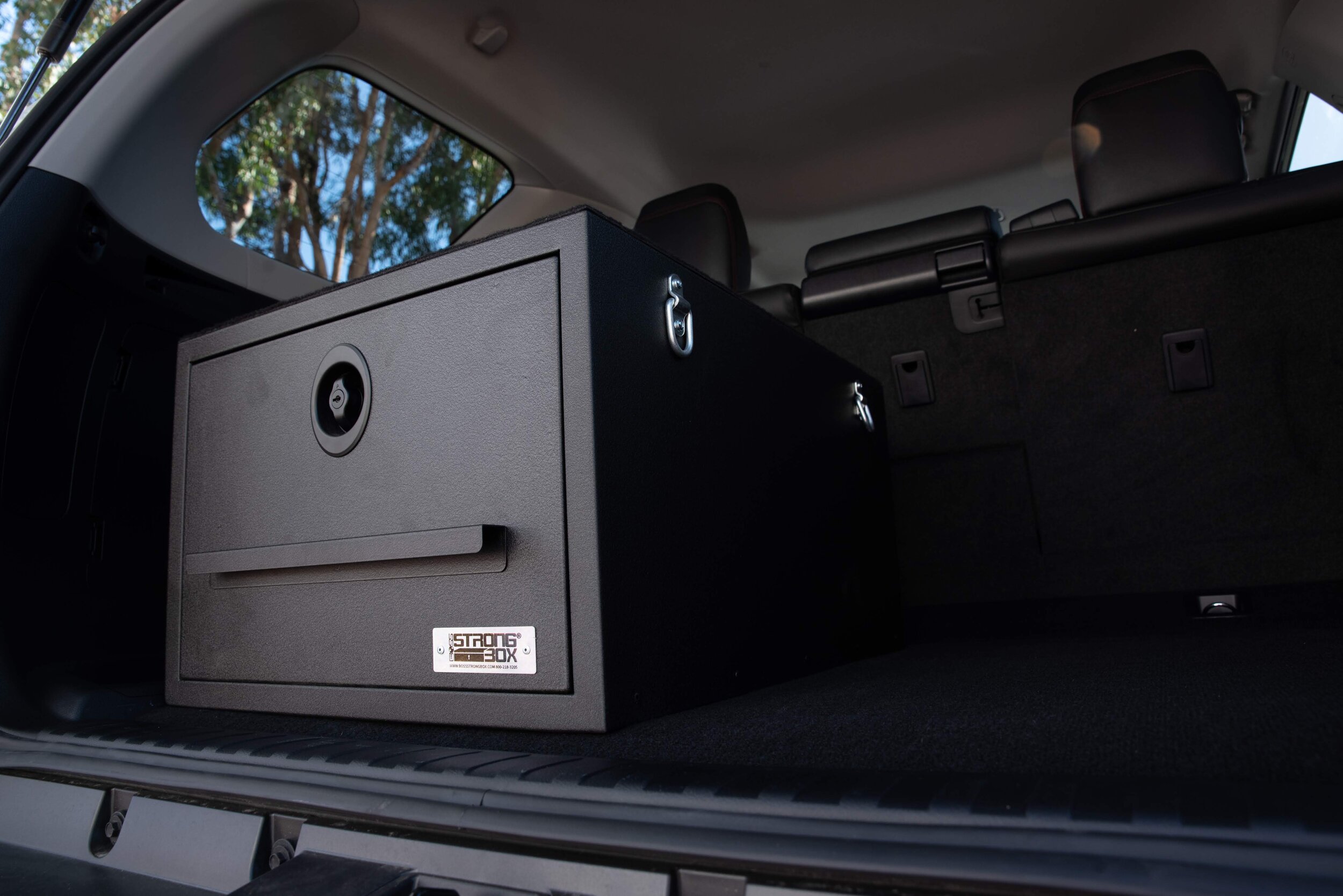 BOSS StrongBox - Short Drawer - 4Runner - Closed.jpg