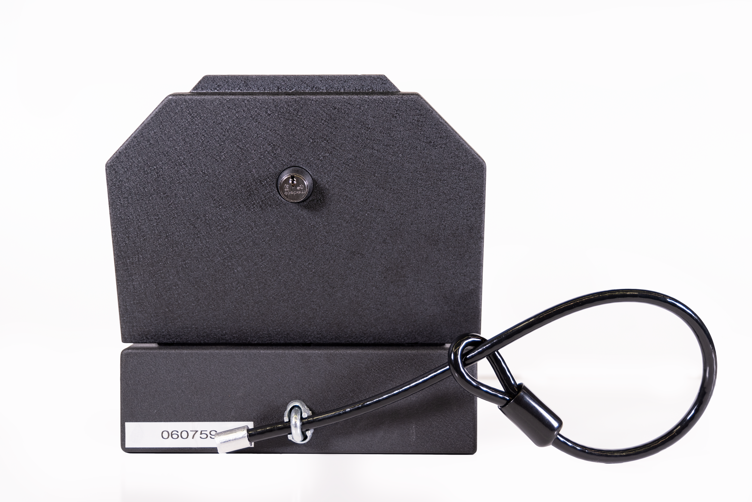 7409 Open back with cable.png