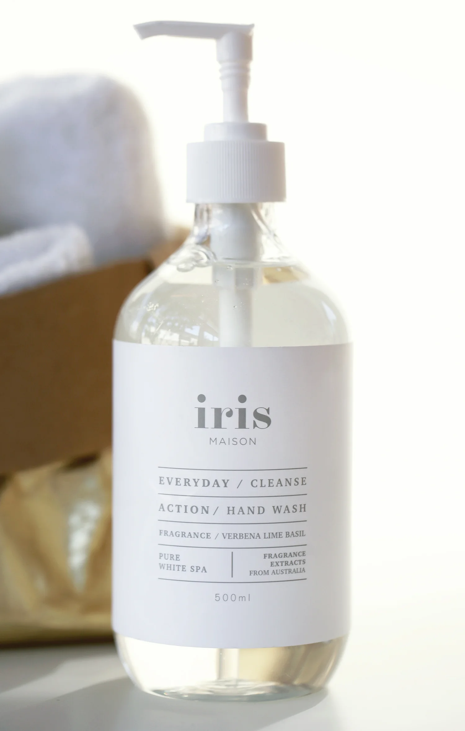 Iris Maison.jpg