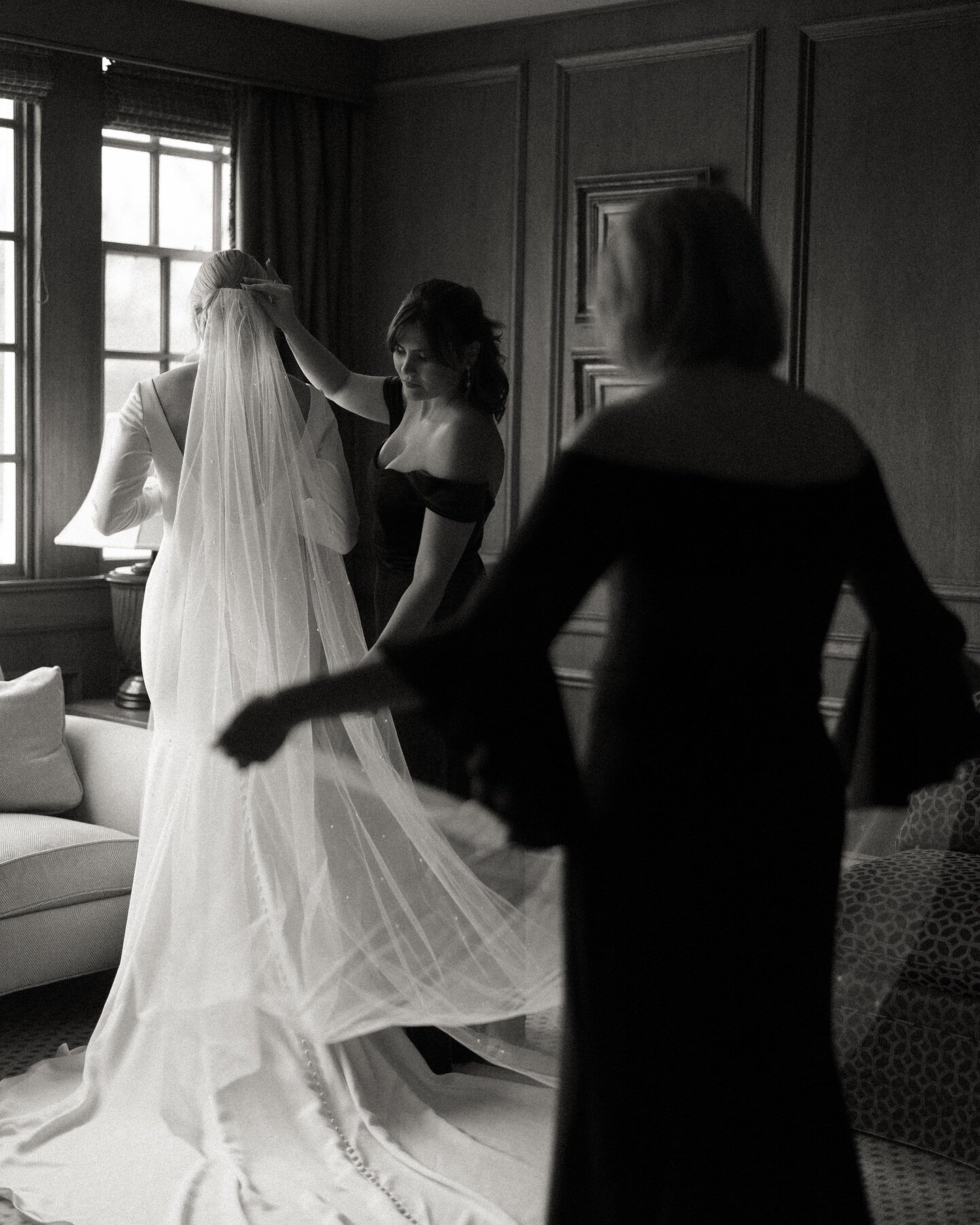 This moment&hellip;you&rsquo;re in your wedding gown. You&rsquo;ve been waiting for this moment for months, years, possibly since you were a child. This is one of my favorite moments to capture. This is when I encourage all of our clients to take a m