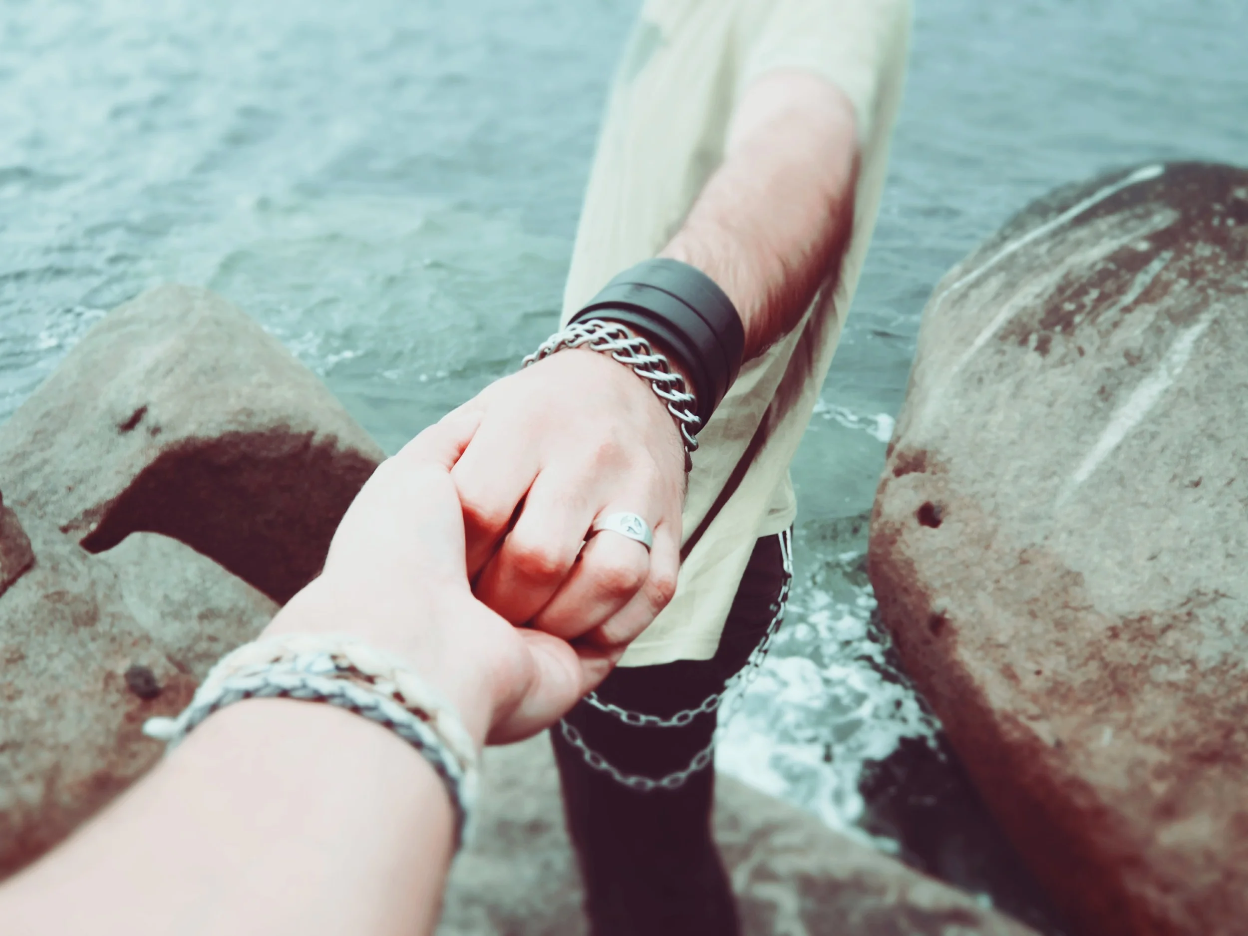 2015-06-Life-of-Pix-free-stock-photos-llove-hands-water-santalla.jpg