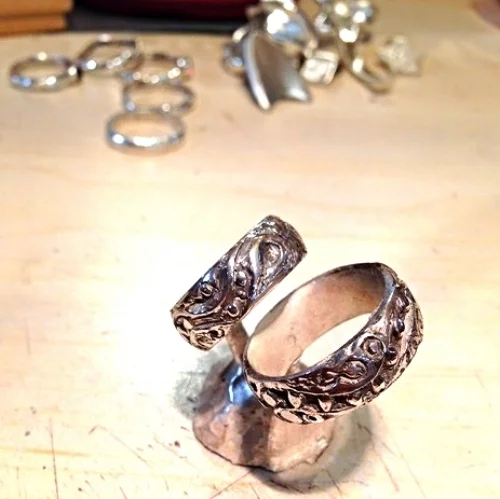 Anniversary Bands