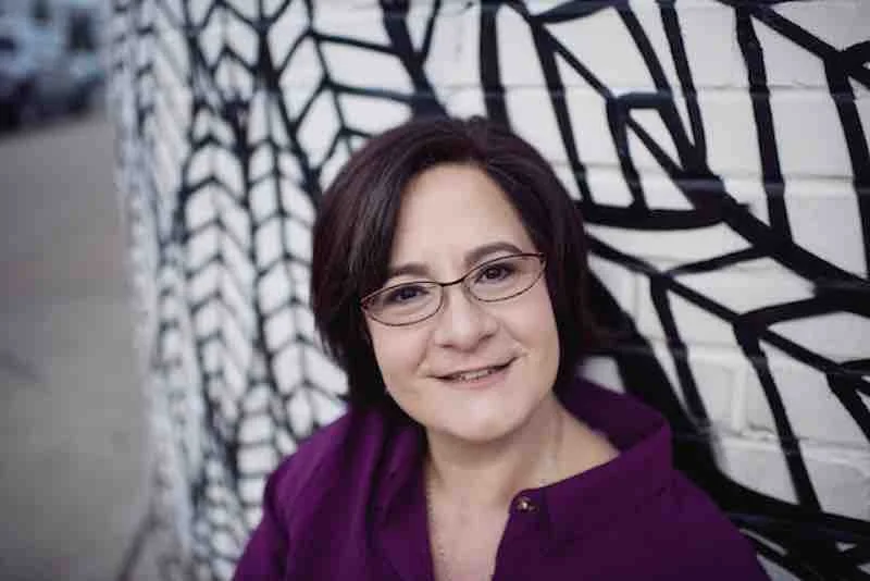 Jennifer D. Klein A product of experiential project-based education herself, Jennifer D. Klein taught college and high school English and Spanish for 19 years, including five years in Central America and 11 years in all-girls education. In 2010, Jennifer left teaching to begin PRINCIPLED Learning Strategies. As a writer, speaker and bilingual workshop facilitator, Jennifer strives to inspire educators and shift practices in schools around the world. 