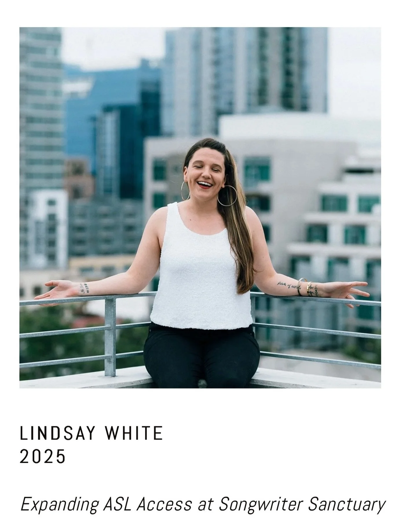As a songwriter, activist, and curator of Songwriter Sanctuary (a monthly original music series in San Diego), Lindsay White witnessed how access barriers persist in creative ano community spaces, both online and in person.
After hosting a Disability