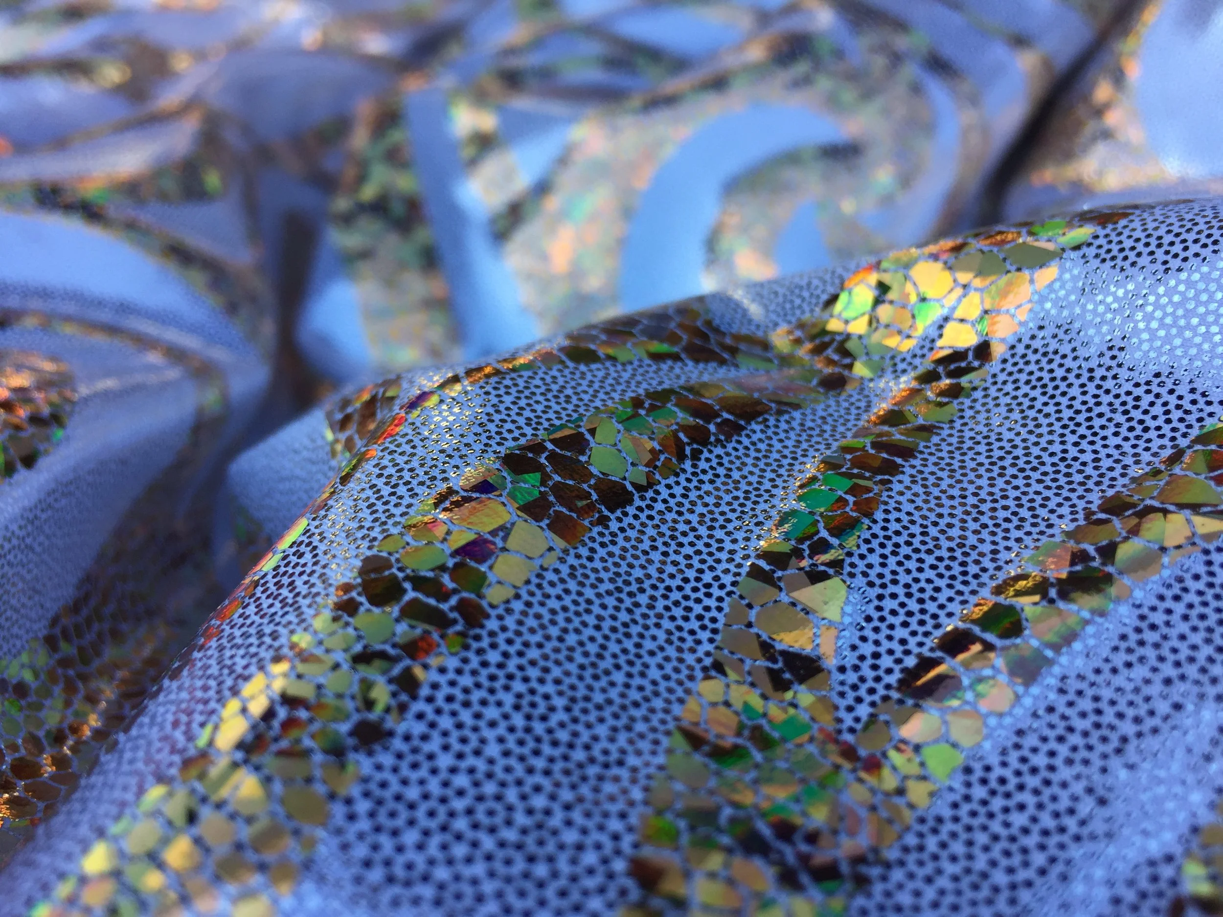 4-Way Stretch Exotic White/Gold Mystique Swirl, 60" inch