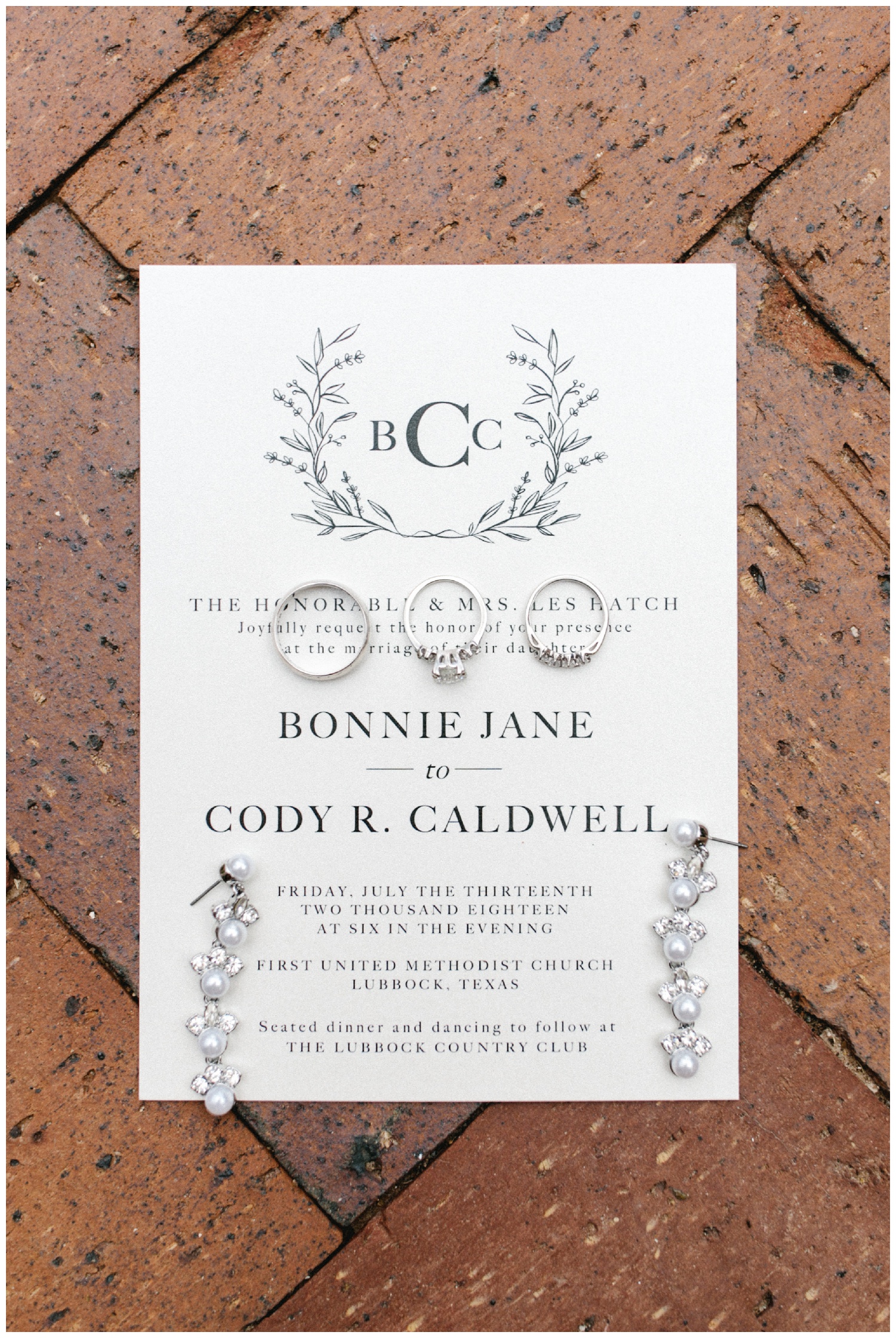 classic-country-club-wedding-lubbock-texas-3.jpg