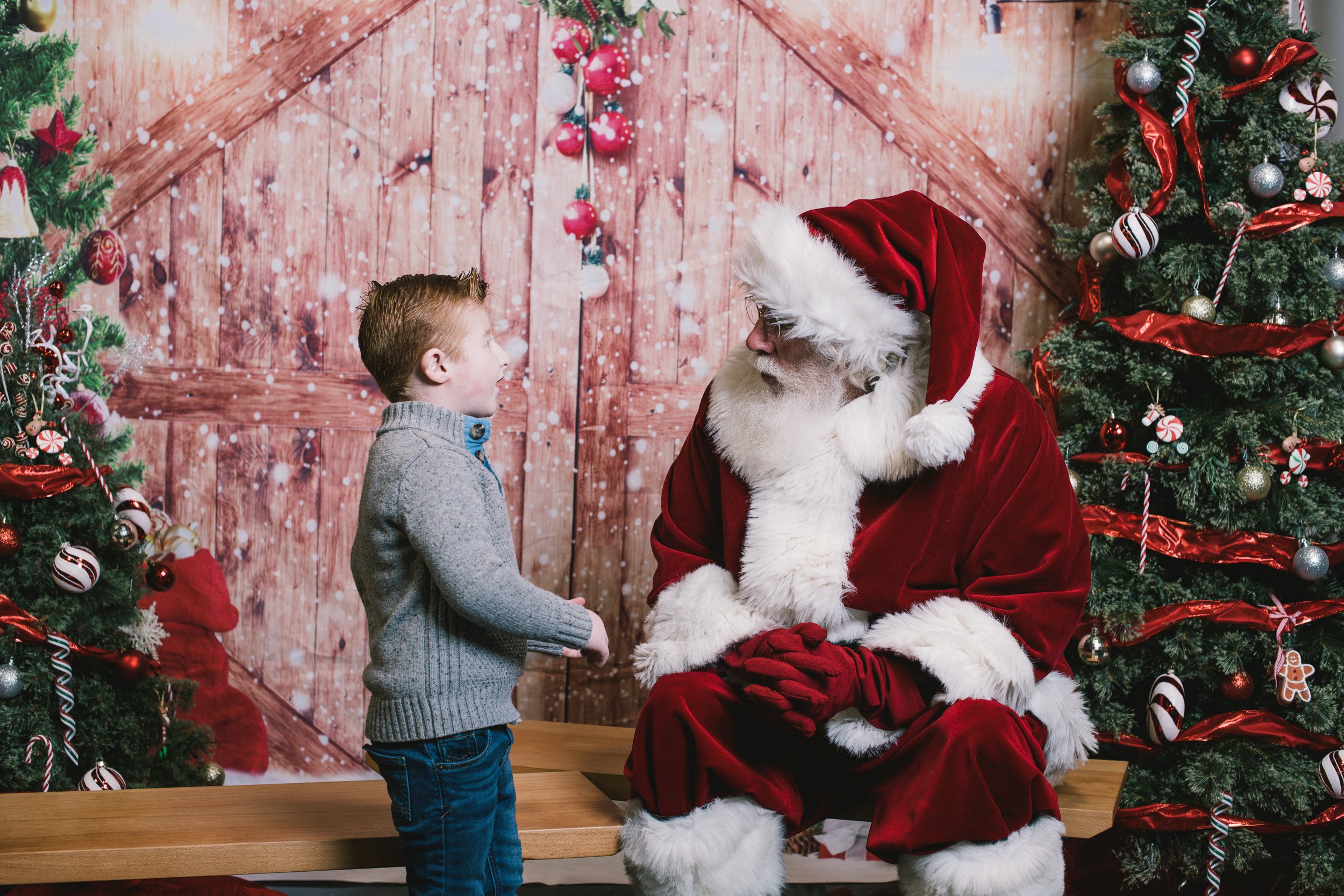 photoswithsanta2022-49.jpg