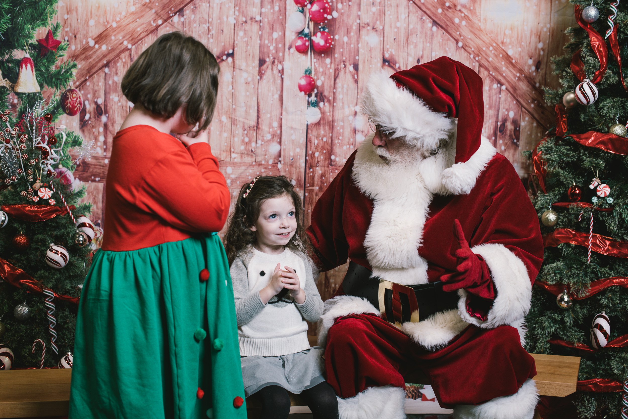 photoswithsanta2022-61.jpg