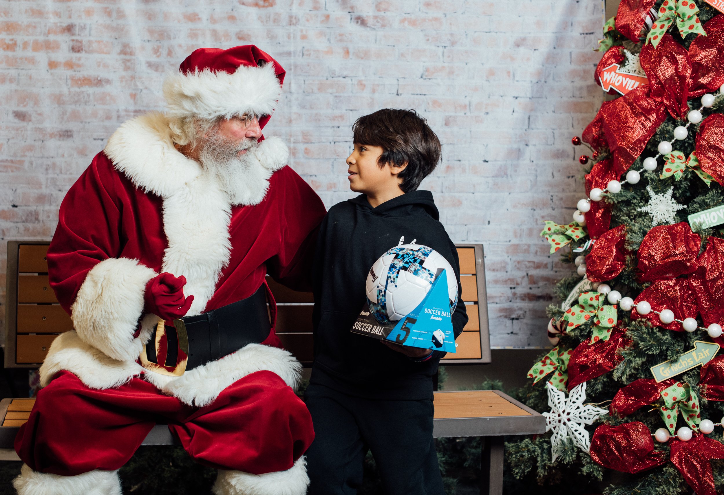 BreakfastwithSanta2023-72.jpg