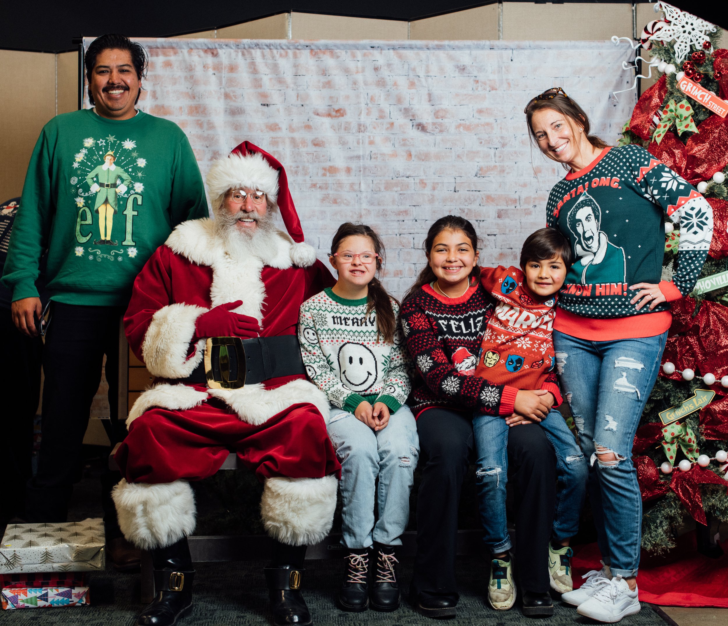 BreakfastwithSanta2023-87.jpg
