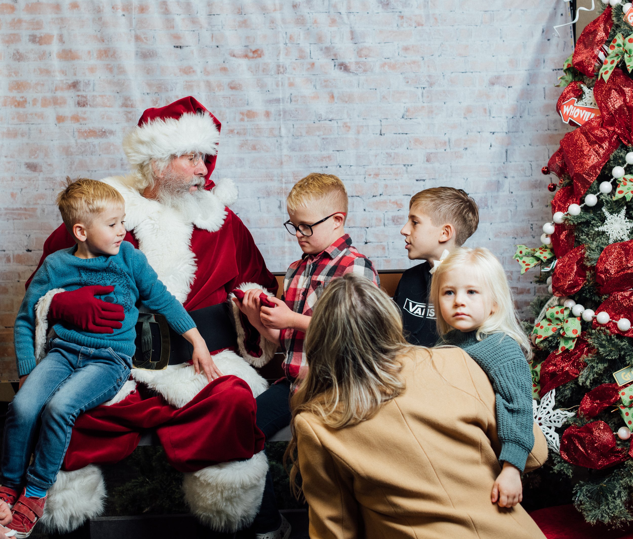 BreakfastwithSanta2023-100.jpg