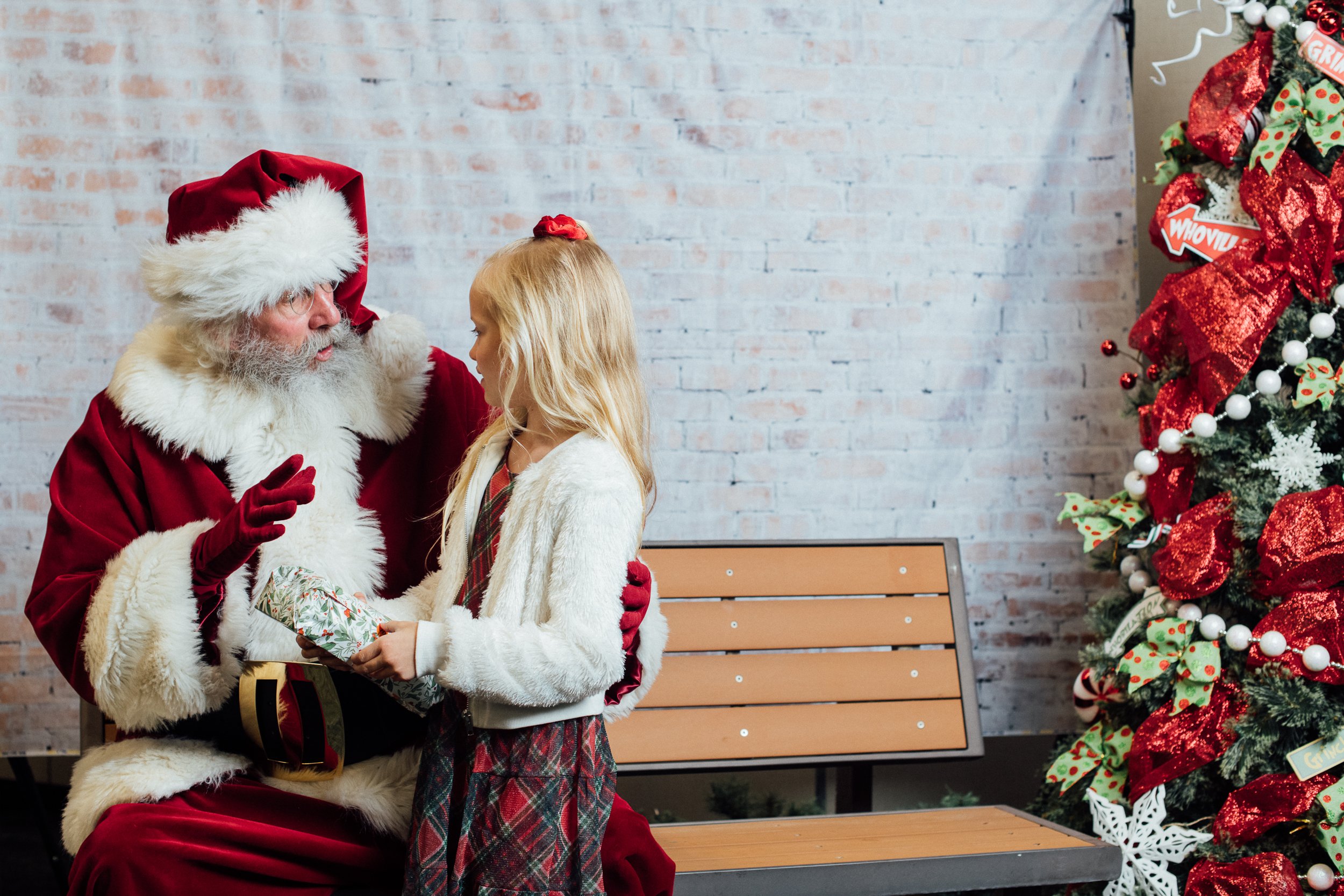 BreakfastwithSanta2023-176.jpg