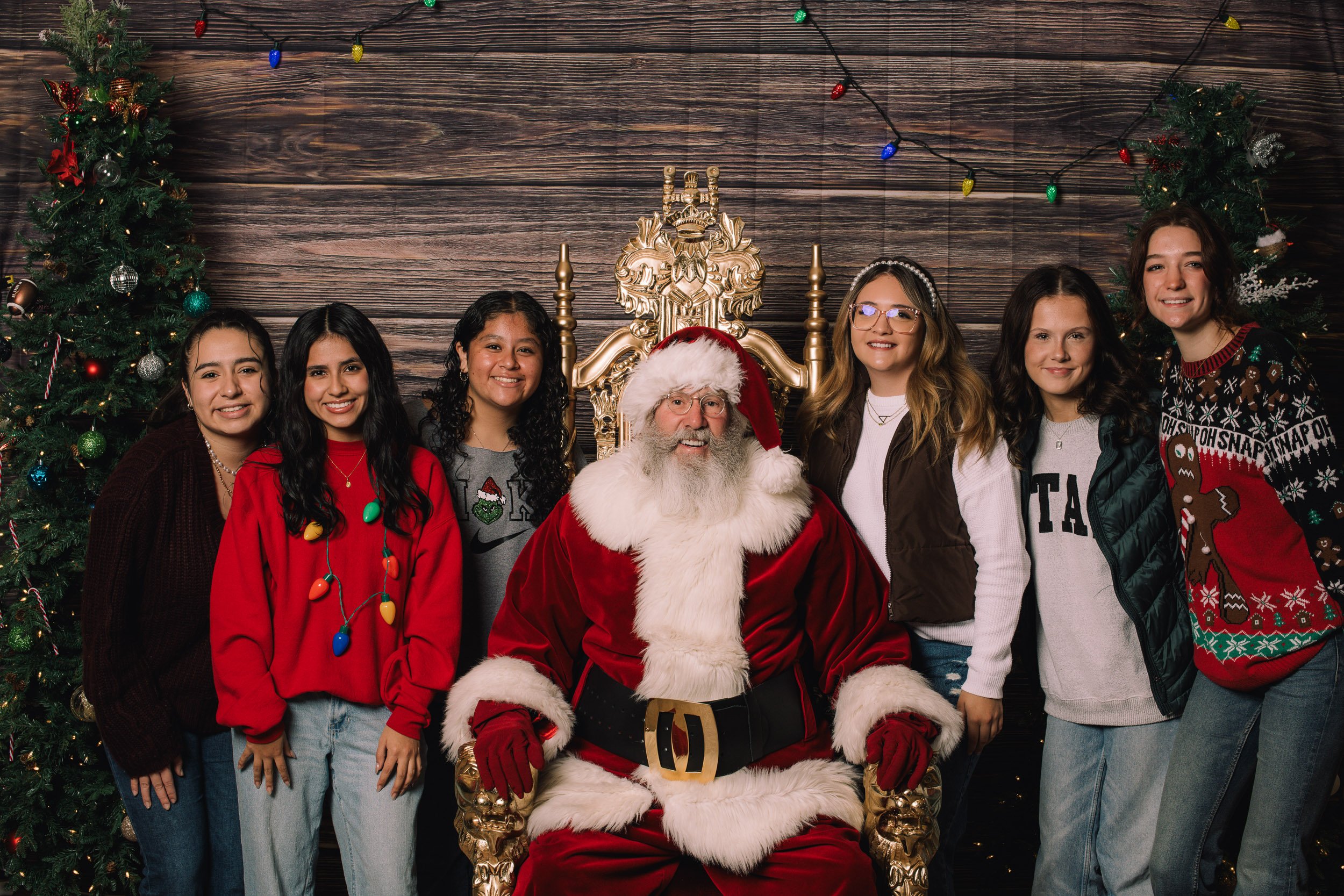 Santa2024-2.jpg