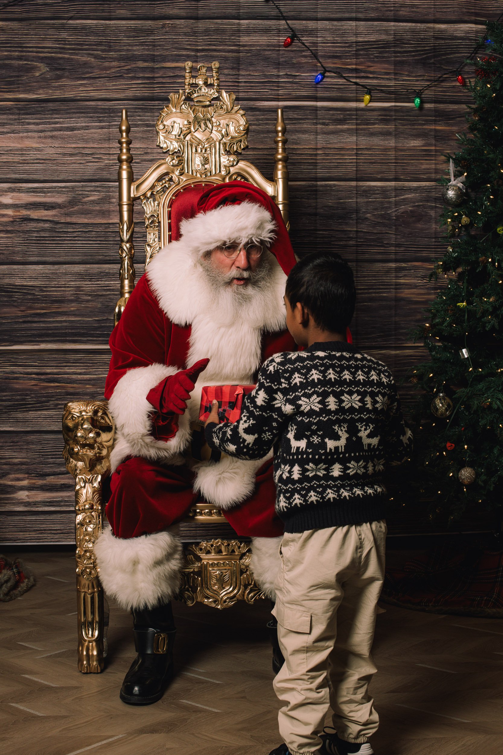 Santa2024-56.jpg